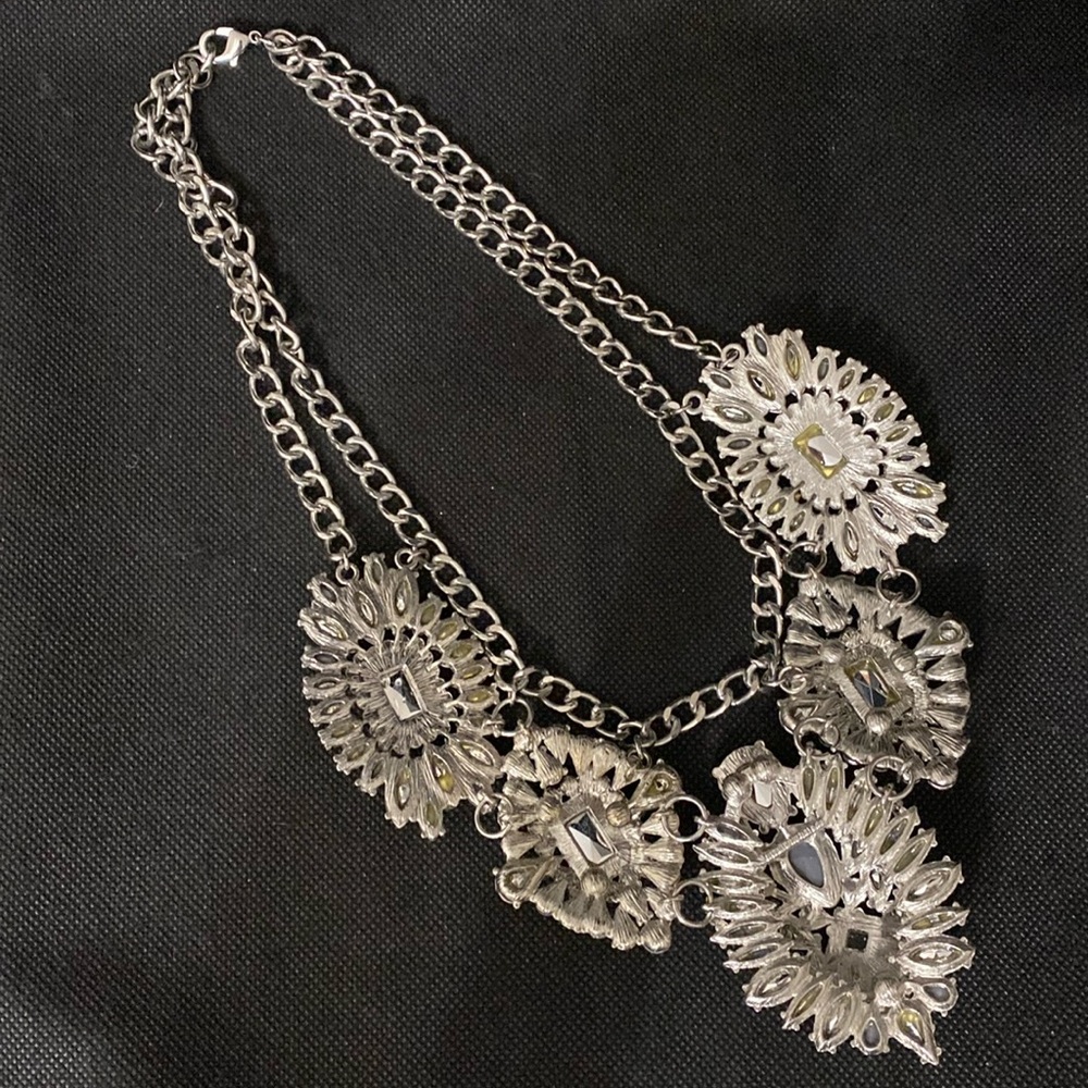 Vintage Costume jewelry Tangerine with rhinestones necklace/choker - Picture 5 of 7